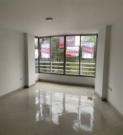 Apartaestudio con servicios incluidos — sector INEM