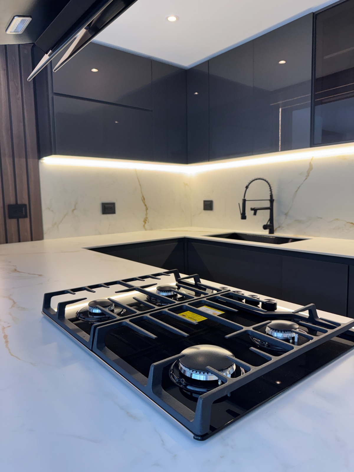 Apartamento en venta — Edificio Milán, Alta Suiza — detalle 2